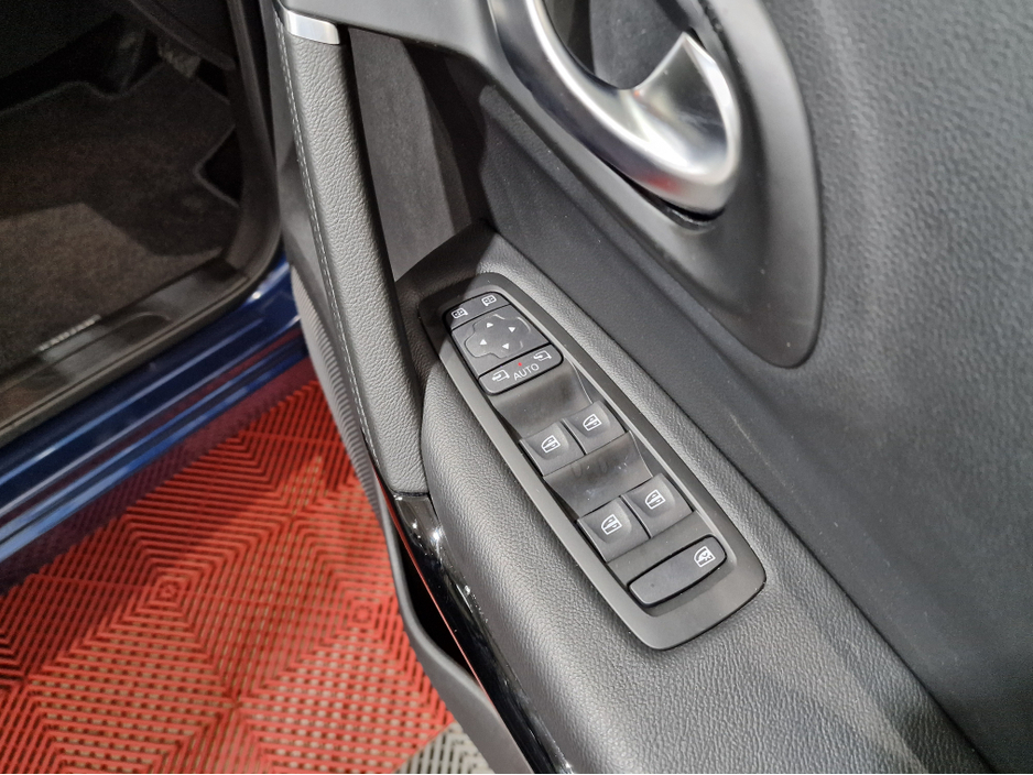 2020 Renault Kadjar - image 29