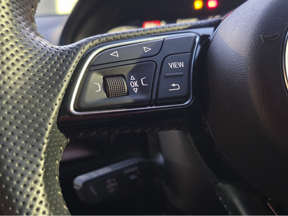 2019 Audi A3 1.4 S-LINE EDITION VIRTUAL COCKPIT - NAVIGATION -CARPLAY ANDROID AUTO HALF LEATHER PACK - REVERSING CAMERA / PARKING SENSORS - DRIVE MODE €23,500