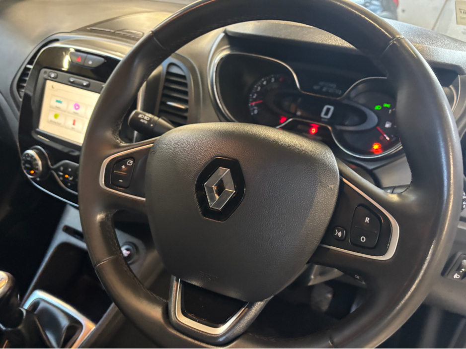 2021 Renault Captur ICONIC TCE 90 MY19 EVAP €13,750