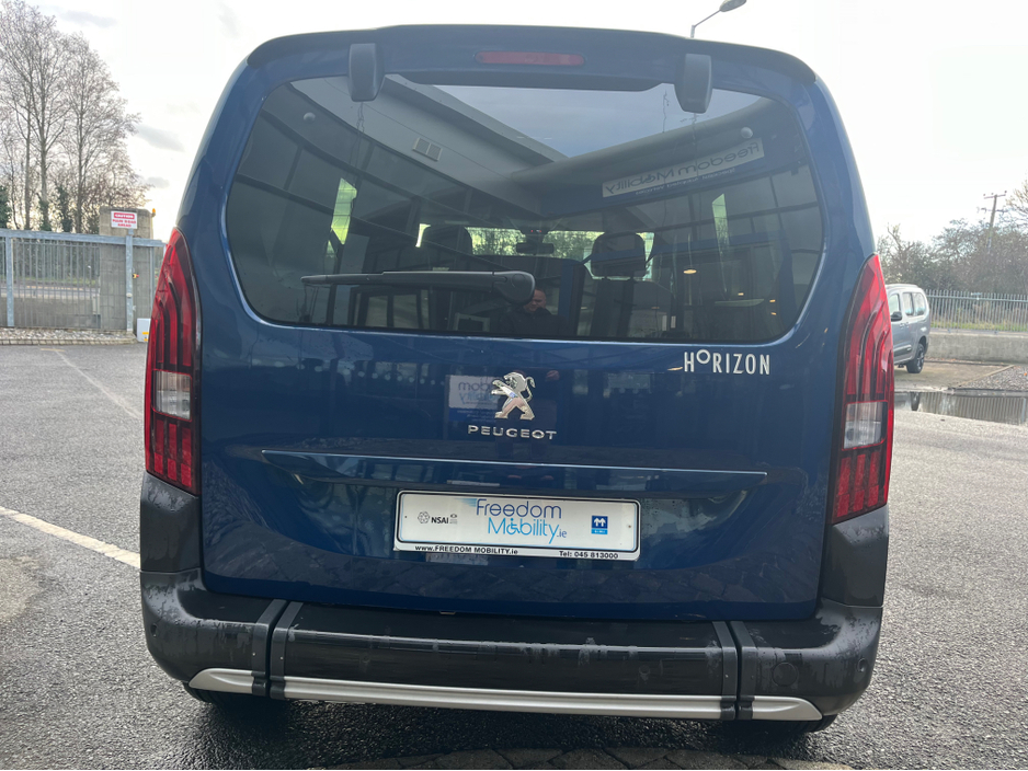 2021 Peugeot Rifter 1.2 Petrol Auto Wheelchair Accessible SWB €24,950