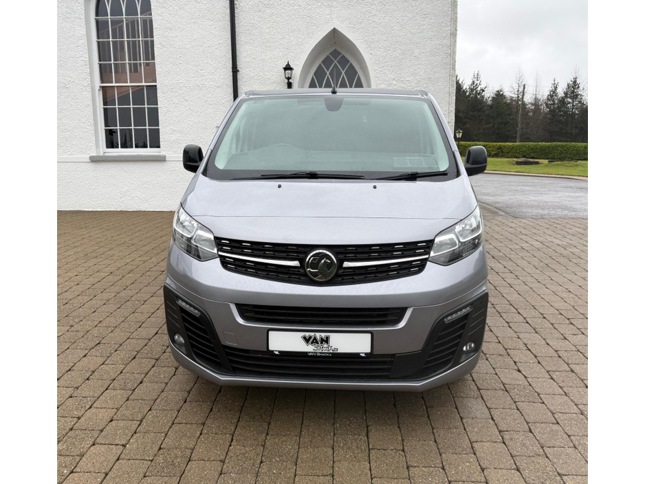 2022 Vauxhall Vivaro SPORTIVE LWB 120BHP €16,995