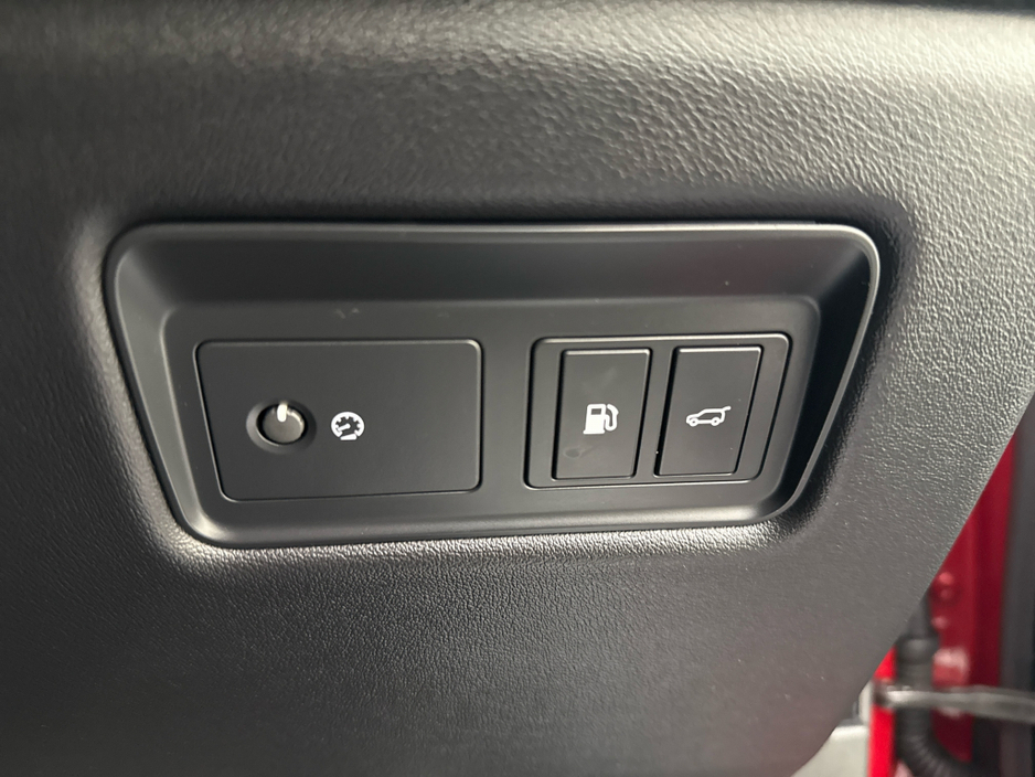 2021 Land Rover Range Rover Sport - image 21