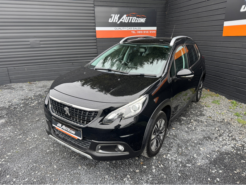 2017 Peugeot 2008 - image 3