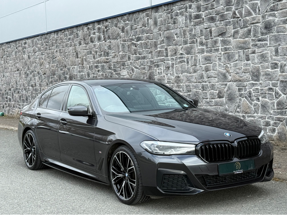 2021 BMW 5 Series - image 2