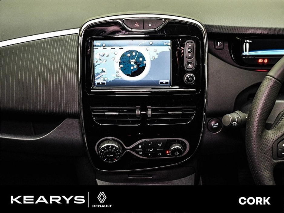 2019 Renault Zoe - image 19