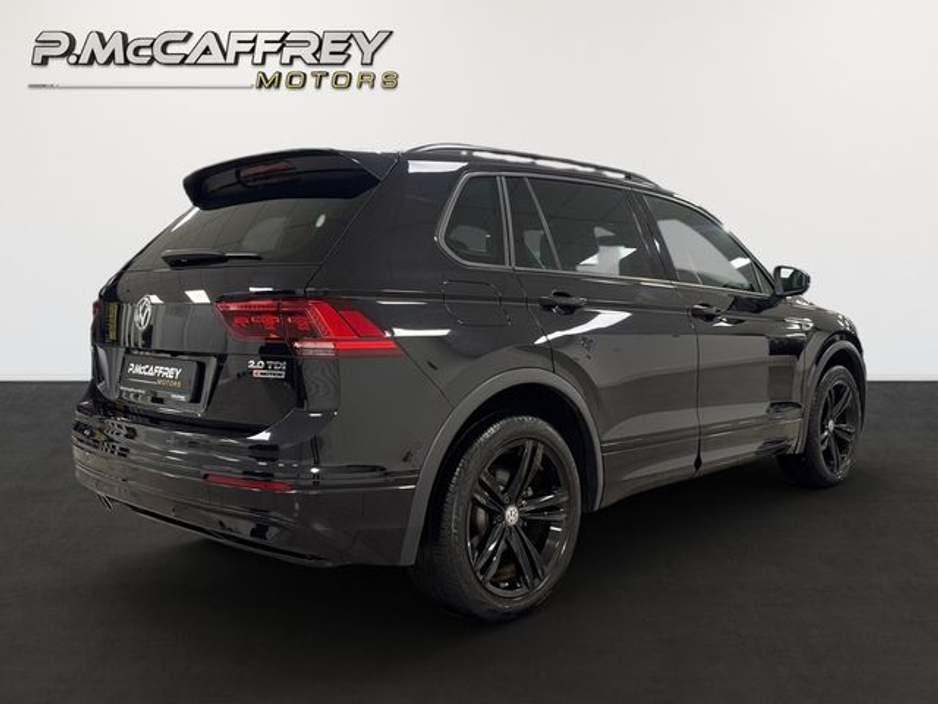 2020 Volkswagen Tiguan - image 5