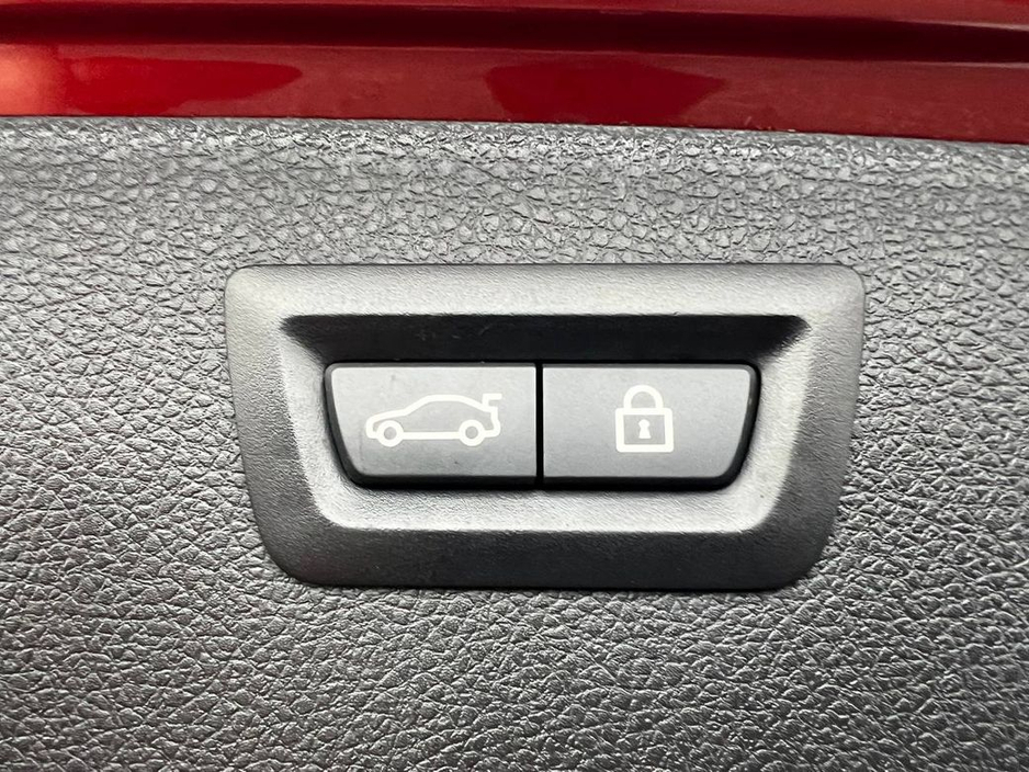 2019 BMW 3 Series 320d M-SPORT TOURING // COMPETITION PACK // SHADOW EDITION // FULL SERVICE HISTORY €26,750