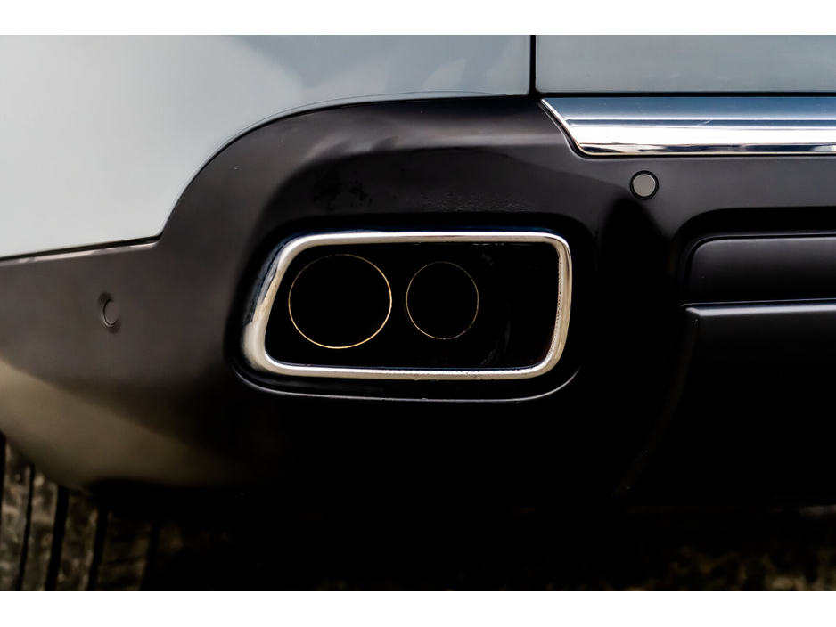 2023 Rolls-Royce Cullinan  €489,950