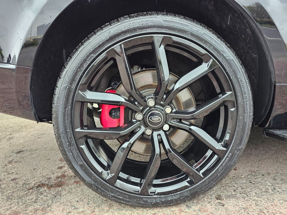 2020 Land Rover Range Rover - image 31