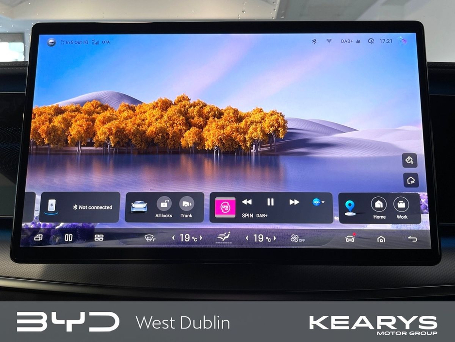 2025 BYD Sealion 7 - image 13