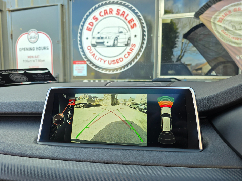 2015 BMW X5 - image 25