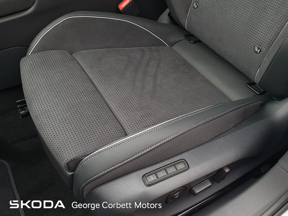 2026 Skoda Superb - image 22