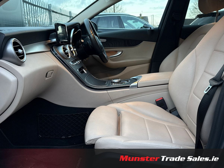 2019 Mercedes-Benz C Class - image 8