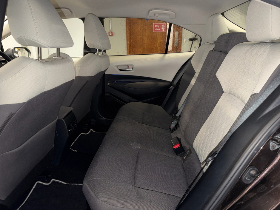 2019 Toyota Corolla - image 7