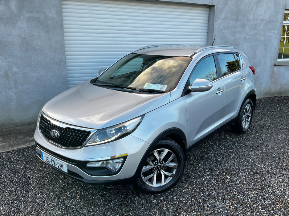 2015 Kia Sportage 1.7 EXL 4DR - LOW KM'S €8,995