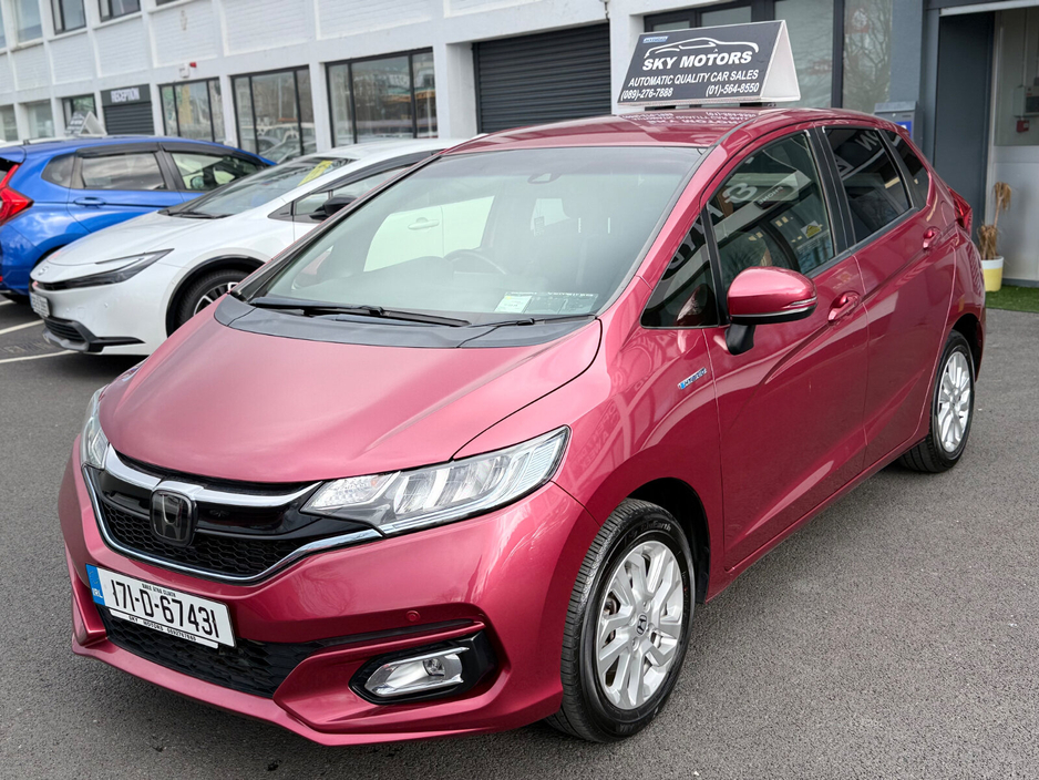 2017 Honda Jazz - image 4