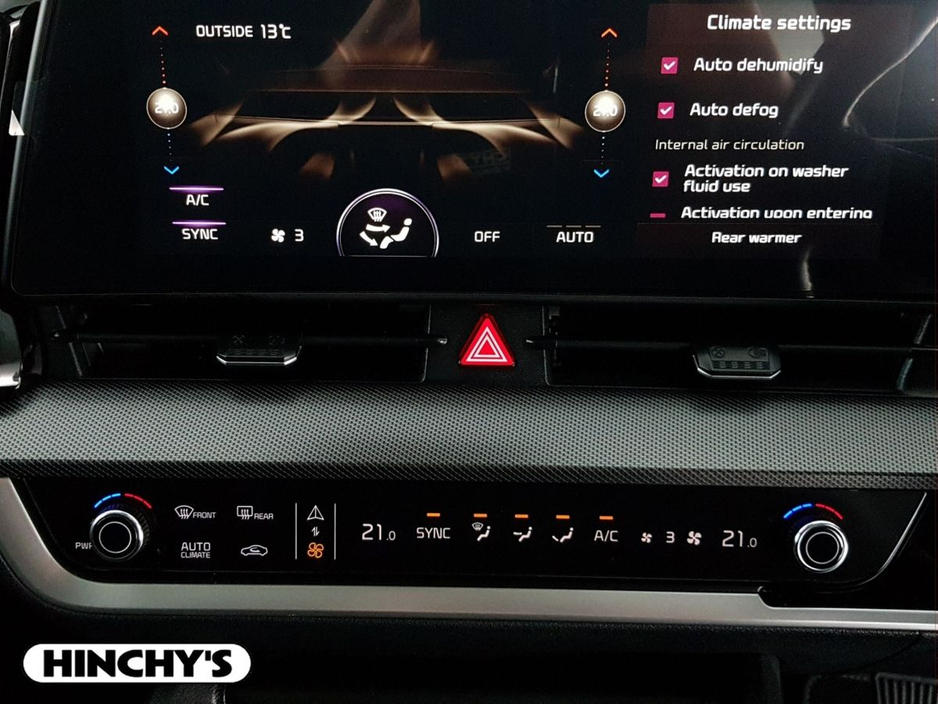 2025 Kia Sportage - image 17