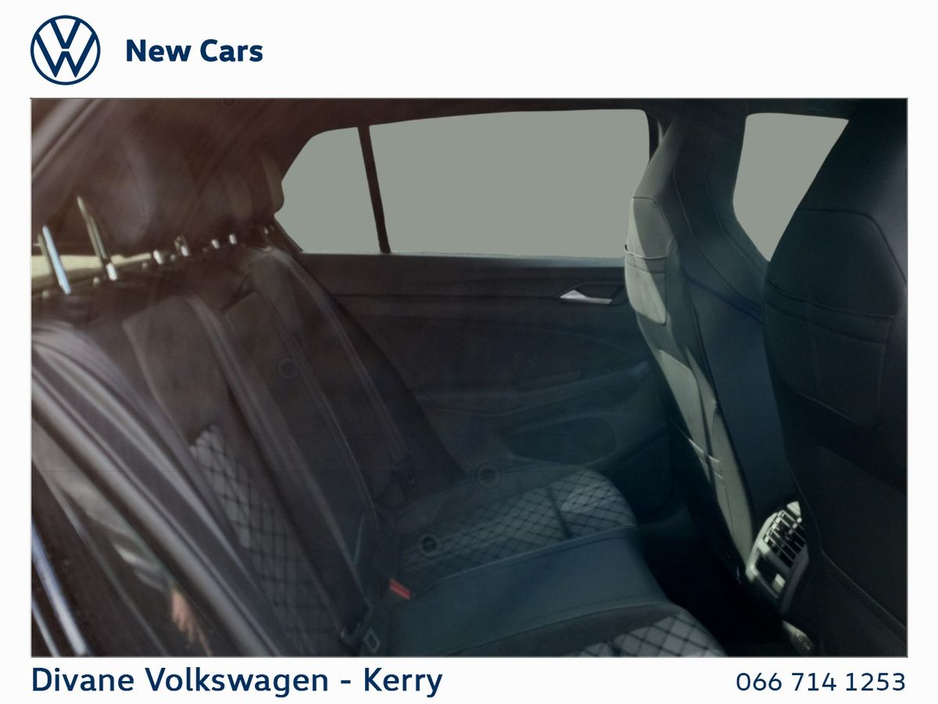 2026 Volkswagen Golf SUNROOF R LINE 2.0 DIESEL AUTOMATIC €51,200