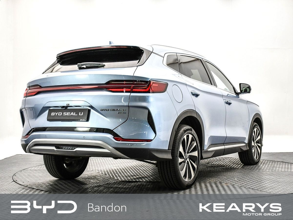 2025 BYD Seal U - image 6