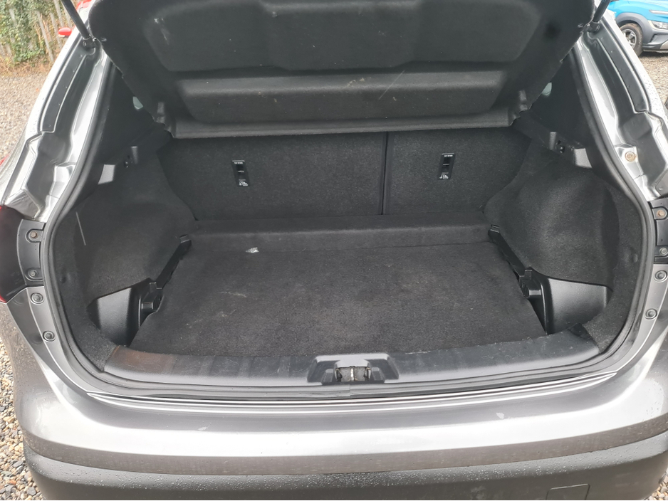 2015 Nissan Qashqai - image 11