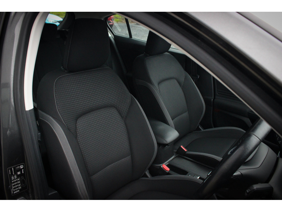 2019 Ford Focus 1.5 TDCi 120PS Zetec €14,995