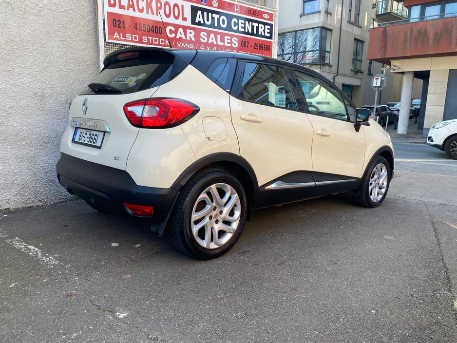 2016 Renault Captur - image 9