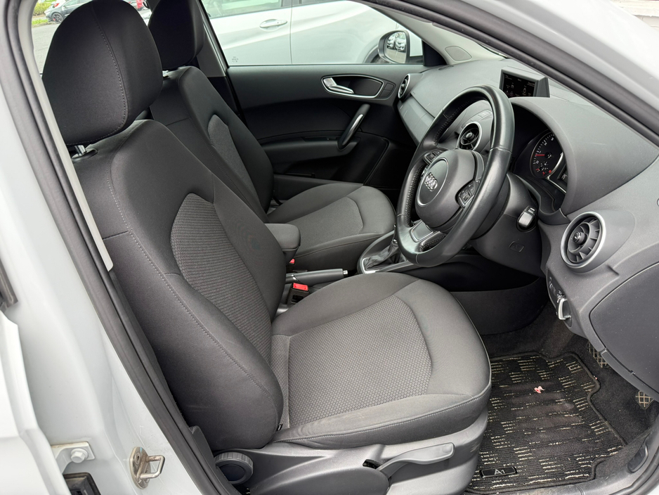 2015 Audi A1  €12,990