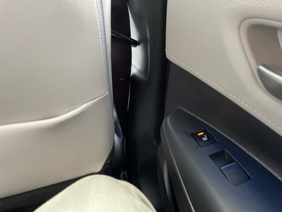 2024 Toyota Corolla Saloon - Top Spec SOL Edition - 1.8 Hybrid - Automatic - 1 Owner - 1 Free Service @ 45,000km // Remote Central Locking // Front Electric Windows // Rear Electric Windows // Electric Mirrors // Heated €33,699