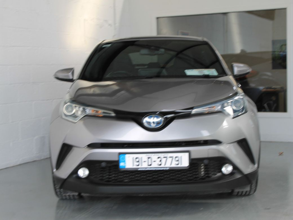 2019 Toyota C-HR - image 2