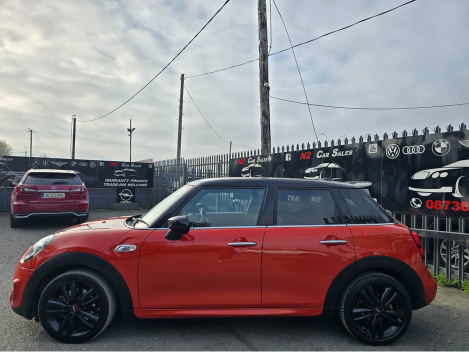 2020 MINI Cooper S - image 6