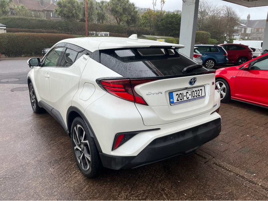 2020 Toyota C-HR 6AA-ZYX11 €24,000
