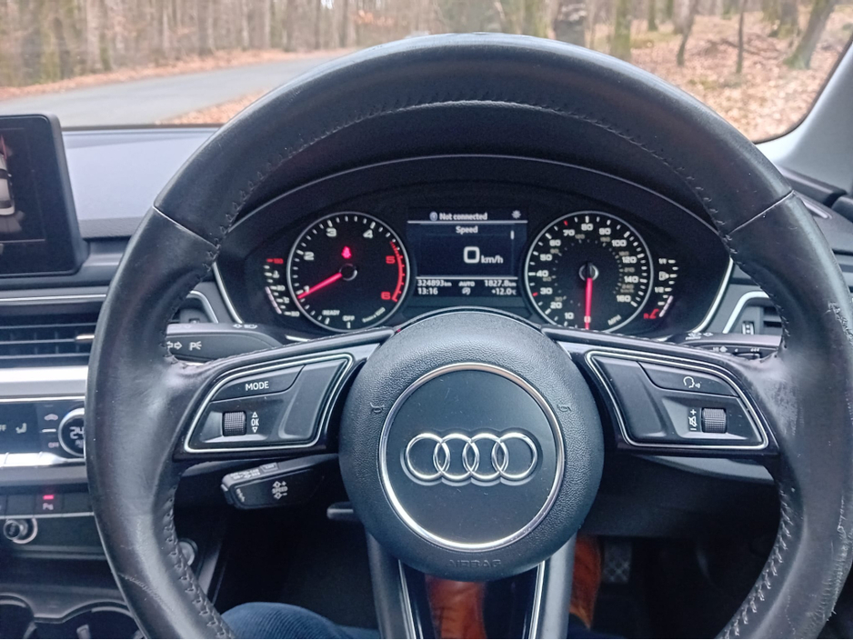 2016 Audi A4 - image 20