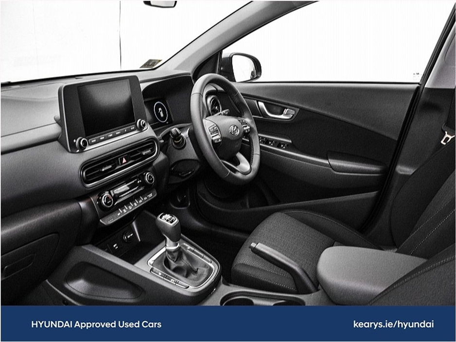 2022 Hyundai Kona - image 5