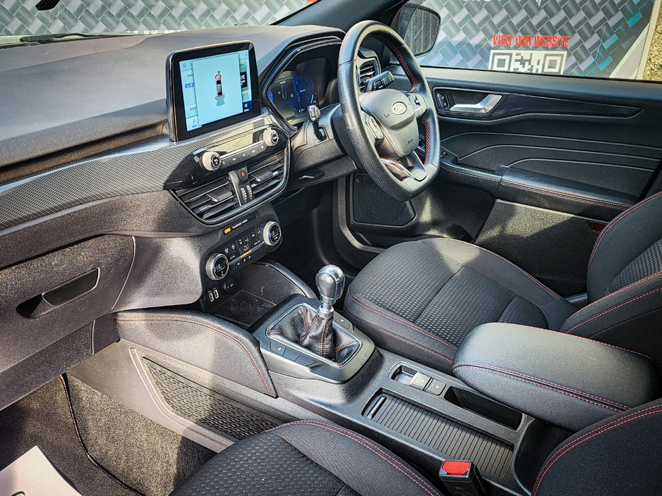 2022 Ford Kuga - image 20