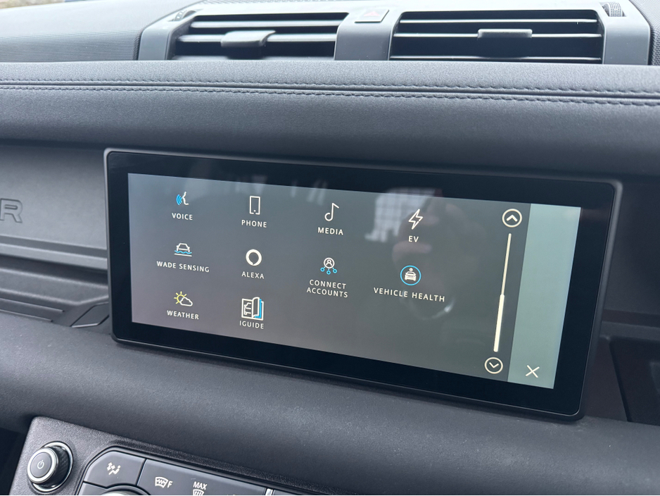 2023 Land Rover Defender 110 P400e X-DYNANIC AUTO URBAN==HUGE SPEC== €84,950