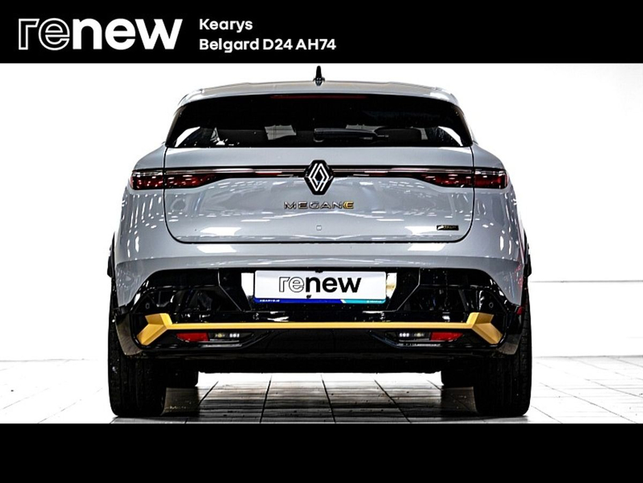 2024 Renault Megane E-Tech - image 10