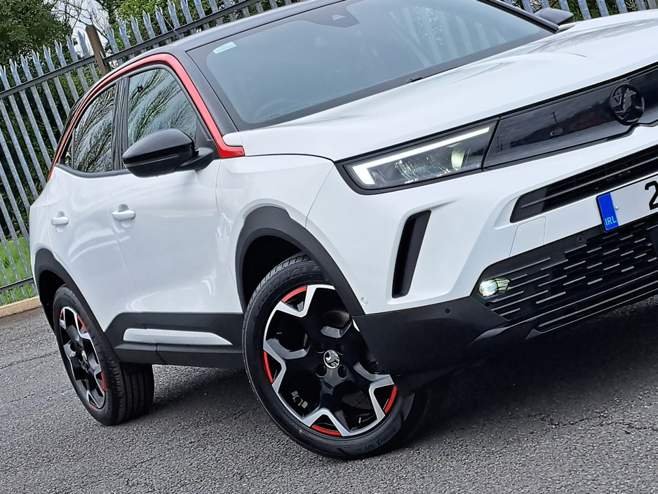 2022 Opel Mokka - image 9