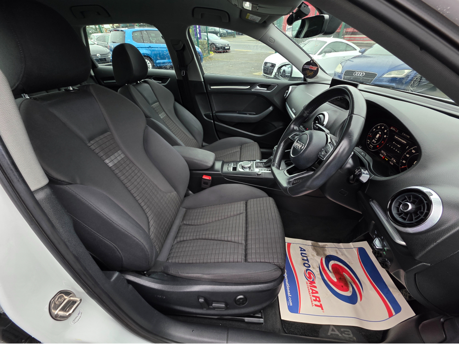 2017 Audi A3 - image 3