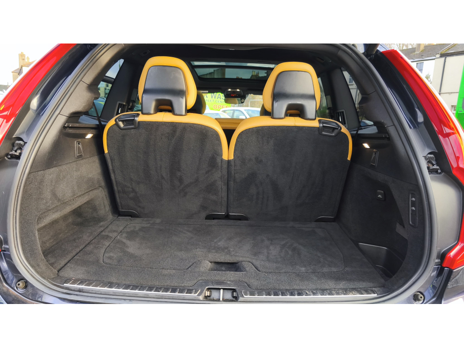 2017 Volvo XC90 2.0 T8 INSCRIPT T-ENG AWD AUTO 5DR TWIN A €29,950