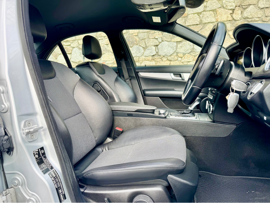 2012 Mercedes-Benz C Class - image 16