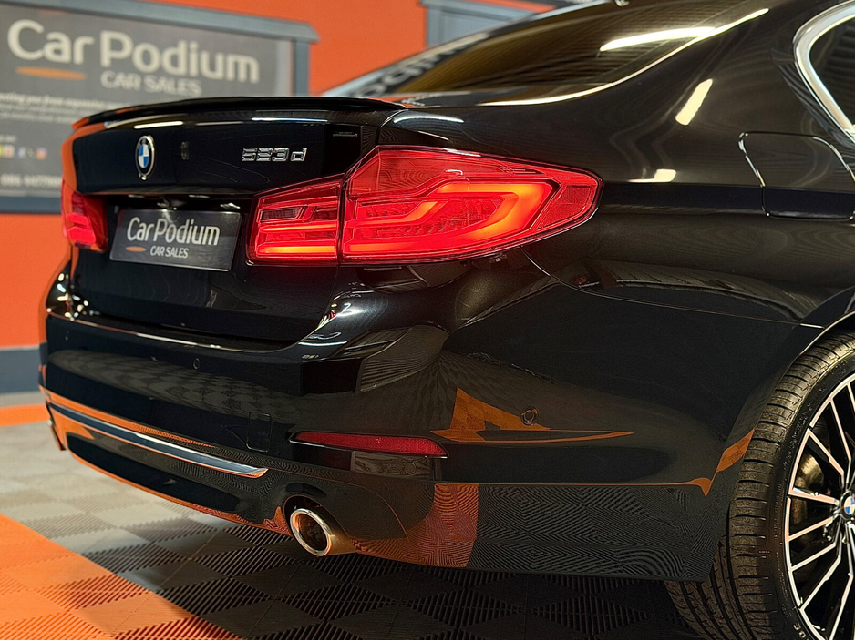 2017 BMW 5 Series 520d Luxury Auto €22,850