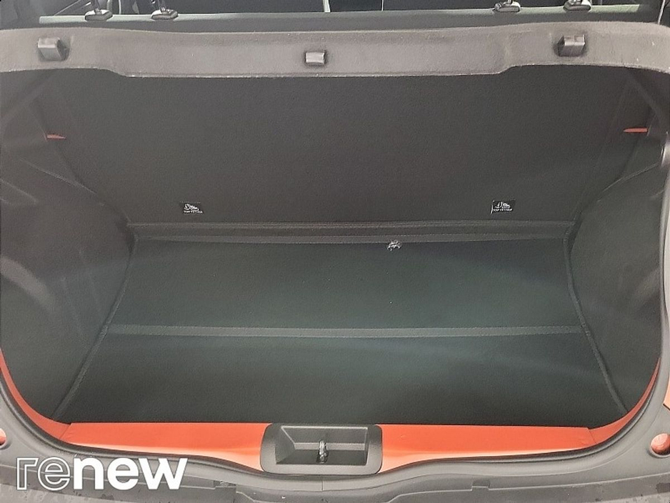 2026 Dacia Spring - image 12