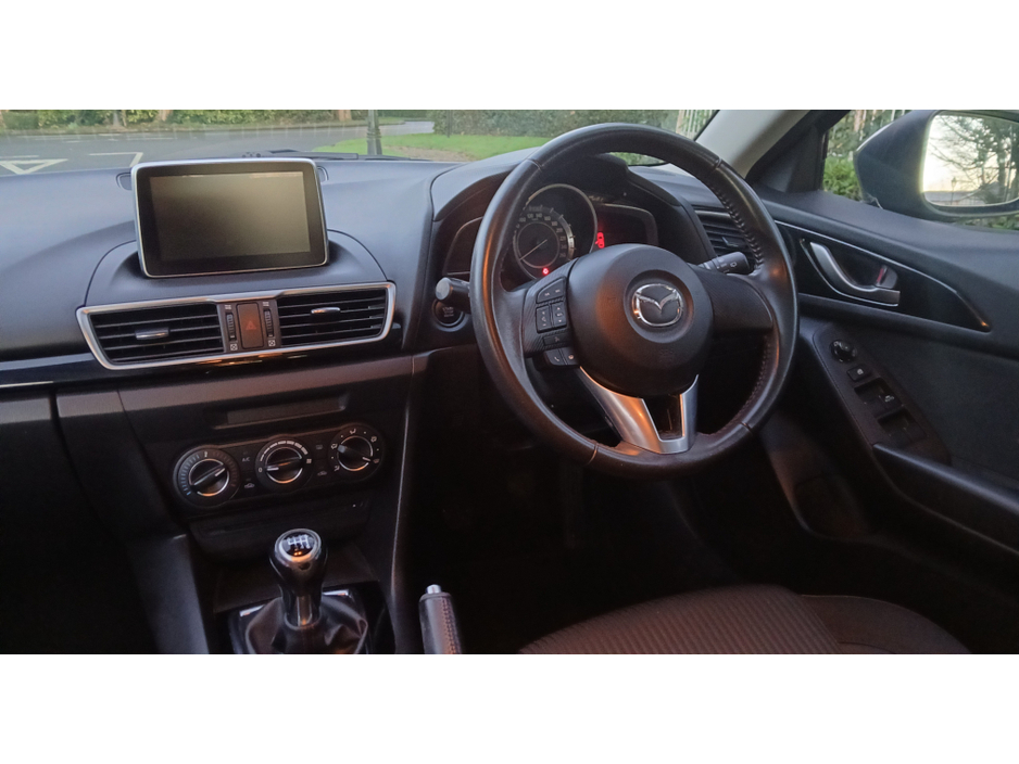 2016 Mazda Mazda3 *NEW NCT 2028* 1.5 EXECUTIVE 5dr €11,945