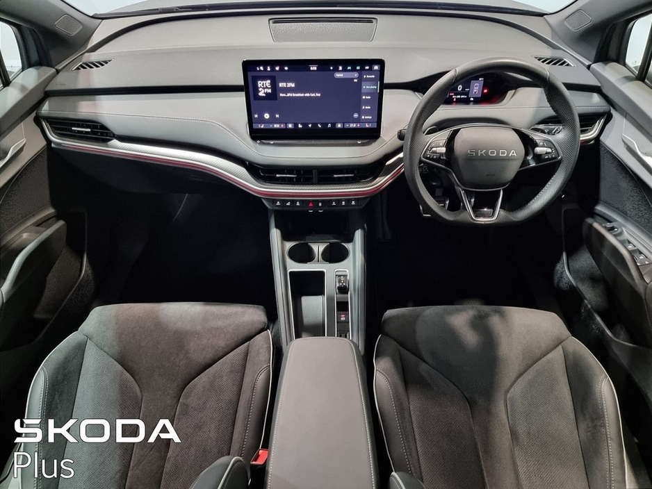 2025 Skoda Enyaq - image 2