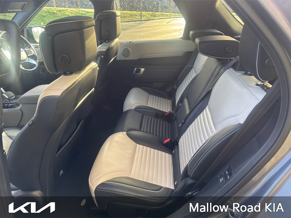 2021 Land Rover Discovery 3.0 SD6 R- R-DYNAMIC H 7 SEATER €74,950