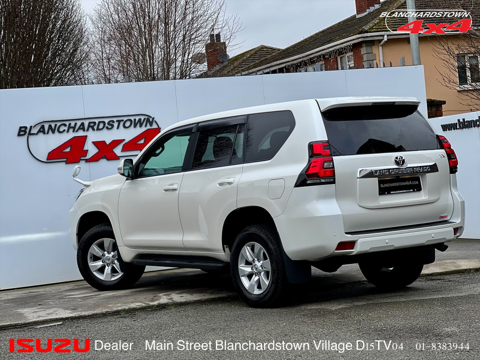 2023 Toyota Landcruiser PRADO TX  CLASSY 4x4