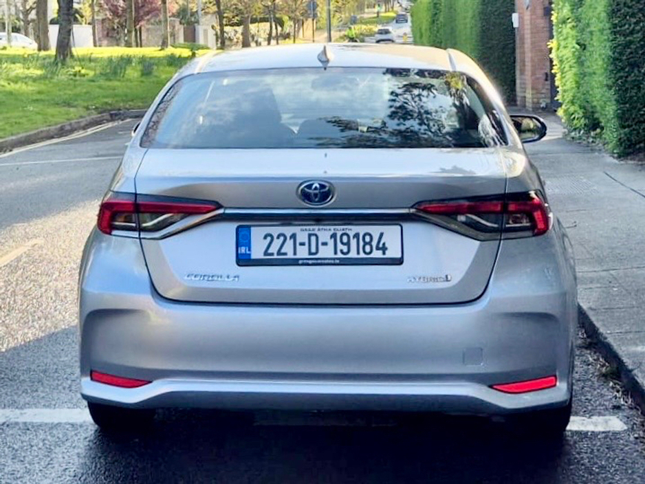 2022 Toyota Corolla - image 7