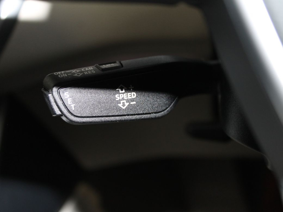 2021 Audi A6 - image 22