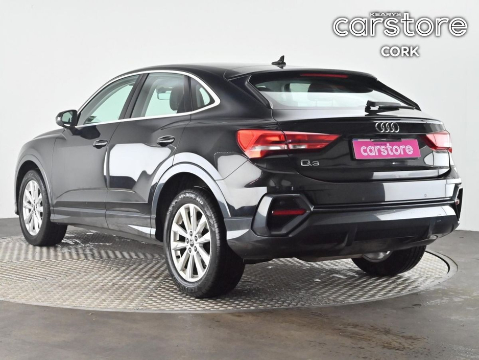 2023 Audi Q3 35 TDI 150HP S Tronic SE €39,880