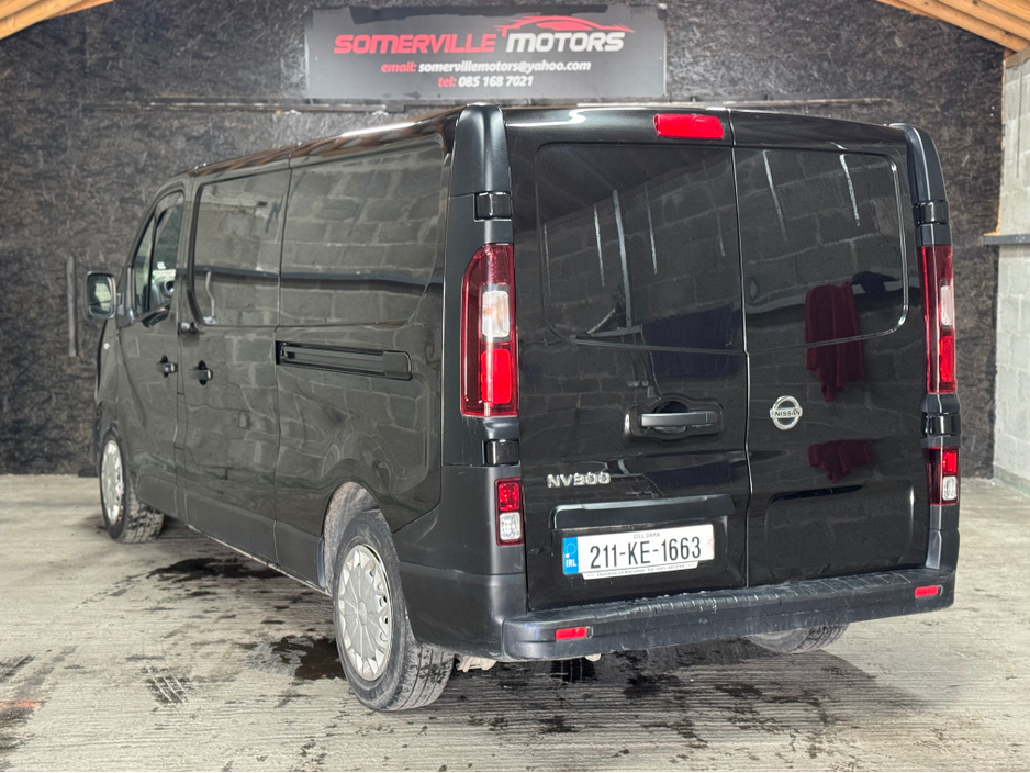 2021 Nissan NV300 - image 6